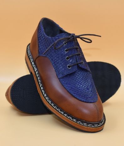 Chaussures en cuir de saumon Casteigt